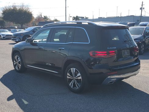Certified 2025 Mercedes-Benz GLB 250 GLB 250 image 4