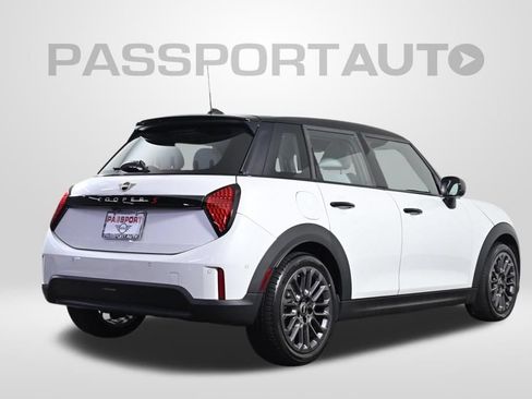 Used 2026 MINI Cooper S FWD image 8