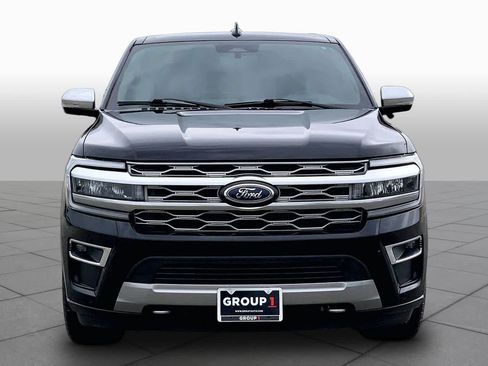 Used 2023 Ford Expedition Platinum AWD/4WD image 4
