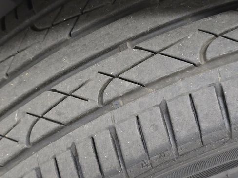 Used 2024 MAZDA MAZDA3 s image 9