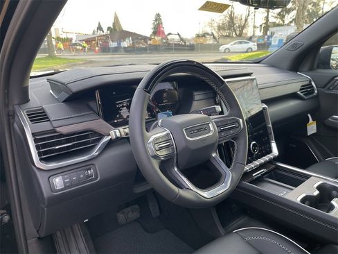 New 2026 GMC Acadia Denali w/ Super Cruise Package image 10