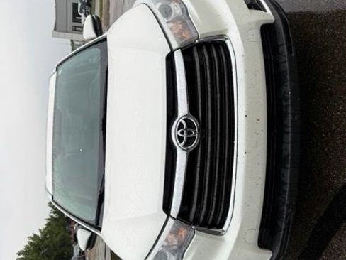 Used 2015 Toyota Highlander XLE AWD/4WD image 5