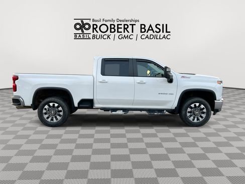 Used 2023 Chevrolet Silverado 2500 LT w/ Convenience Package AWD/4WD image 9