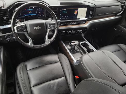 Used 2023 Chevrolet Silverado 1500 RST w/ Convenience Package II AWD/4WD image 14