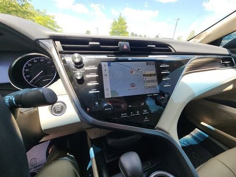 Used 2018 Toyota Camry XLE w/ Driver Assist Package FWD image 30