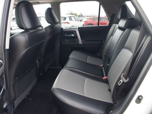 Used 2023 Toyota 4Runner SR5 Premium image 16