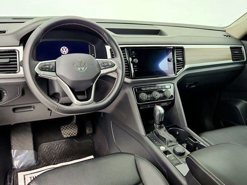 Used 2021 Volkswagen Atlas SEL image 12