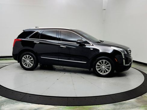 Used 2019 Cadillac XT5 Luxury FWD image 4
