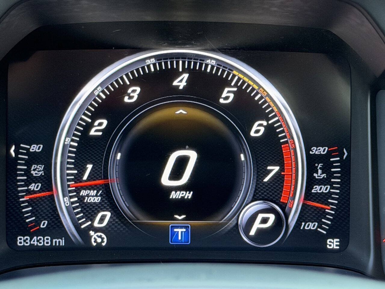 Used 2018 Chevrolet Corvette Stingray Coupe w/ 1LT RWD image 23