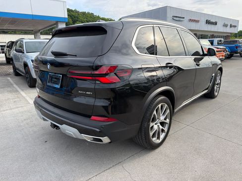 Used 2024 BMW X5 xDrive40i w/ Premium Package AWD/4WD image 7