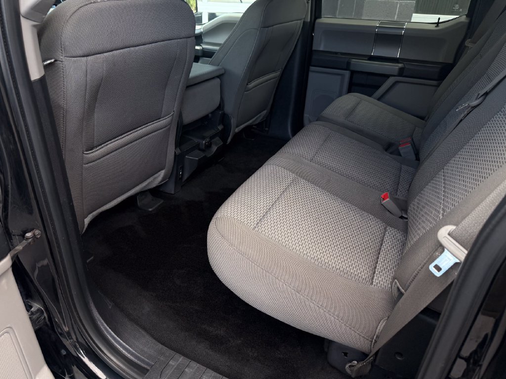Used 2018 Ford F150 XLT w/ Equipment Group 302A Luxury AWD/4WD image 33