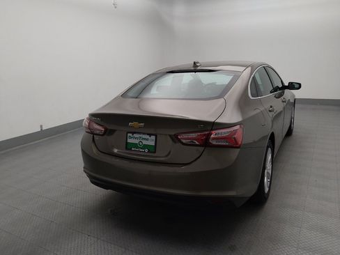 Used 2020 Chevrolet Malibu LT FWD image 7