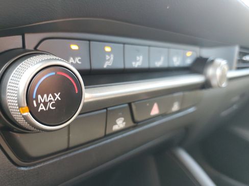 Used 2026 MAZDA MAZDA3 s FWD image 21