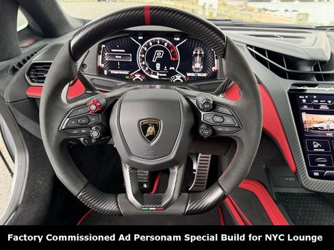 Used 2024 Lamborghini Revuelto image 44