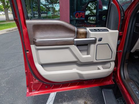 Used 2018 Ford F450 Limited AWD/4WD image 33