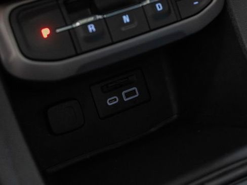 Used 2023 GMC Acadia AT4 w/ Technology Package AWD/4WD image 36