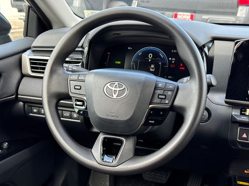New 2026 Toyota Camry LE FWD image 24