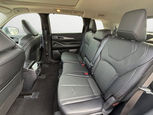 Certified 2023 INFINITI QX60 Luxe w/ Cargo Package image 11