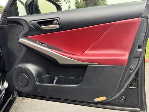 Used 2019 Lexus IS 300 F Sport image 41