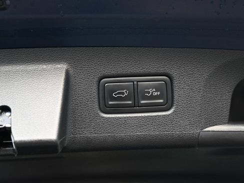 Used 2025 Kia Telluride S FWD image 23