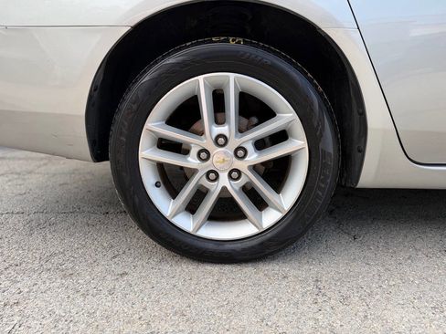 Used 2008 Chevrolet Impala LTZ FWD image 38