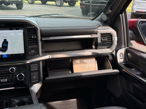 Used 2025 Ford F150 Platinum w/ FX4 Off-Road Package AWD/4WD image 33