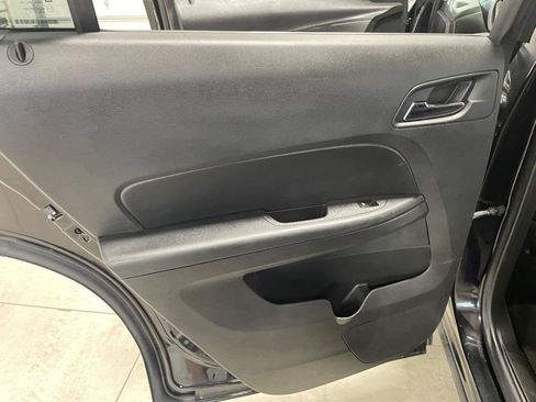 Used 2017 Chevrolet Equinox LT w/ Convenience Package FWD image 15