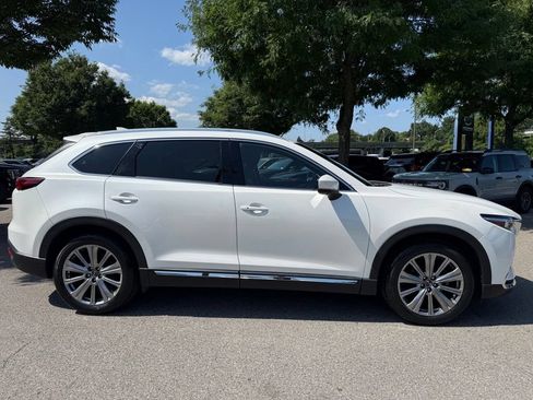 Certified 2023 MAZDA CX-9 Signature AWD/4WD image 11