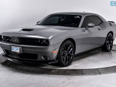 Used 2019 Dodge Challenger GT w/ Plus Package image 2