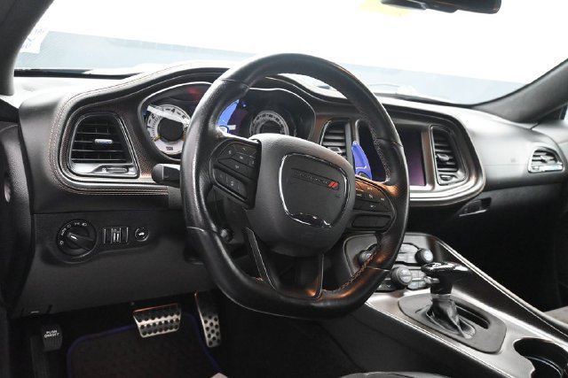 Used 2020 Dodge Challenger R/T Scat Pack RWD image 9