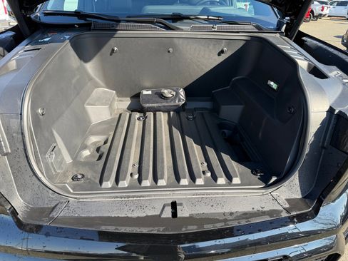 New 2024 Chevrolet Silverado EV RST image 20