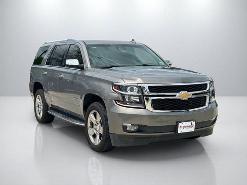 Used 2017 Chevrolet Tahoe Premier image 3