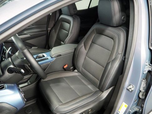 Used 2024 Chevrolet Equinox EV LT w/ LPO, Blackout Package image 13