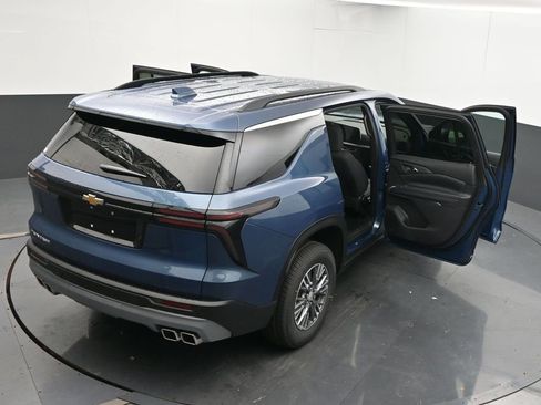 New 2026 Chevrolet Traverse LT w/ LPO, Floor Liner Package image 63