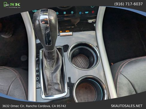 Used 2014 Ford Edge Limited w/ Equipment Group 302A AWD/4WD image 25