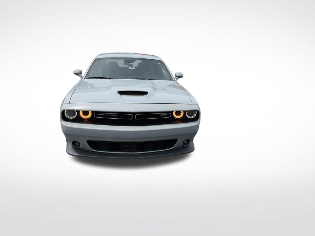 Used 2022 Dodge Challenger GT RWD image 2