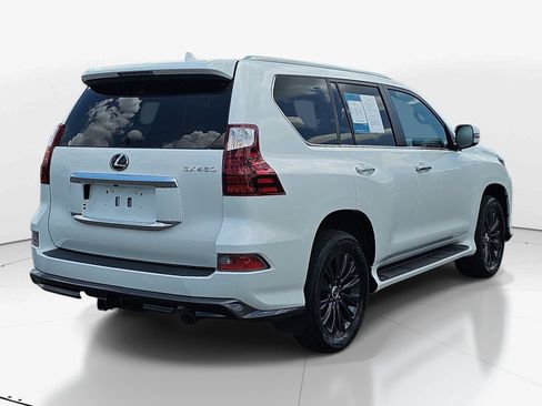 Used 2021 Lexus GX 460 Luxury w/ Sport Design Package AWD/4WD image 4