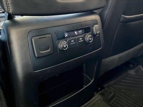 Used 2017 Chevrolet Tahoe LT image 35