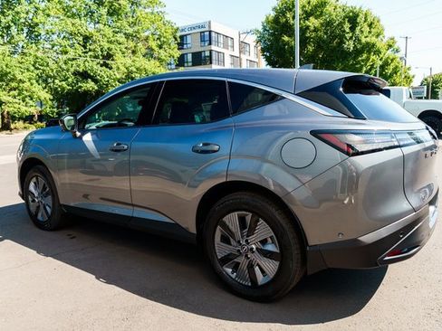 New 2025 Nissan Murano SL image 4