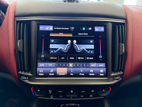 Used 2022 Maserati Levante Modena AWD/4WD image 53