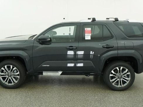 New 2026 Toyota 4Runner Limited AWD/4WD image 3