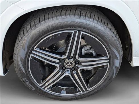 New 2026 Mercedes-Benz GLE 450 4MATIC image 9