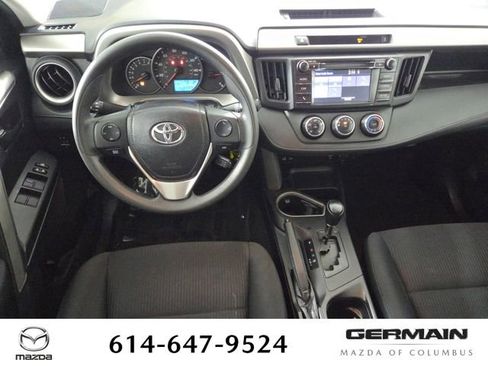 Used 2016 Toyota RAV4 LE image 17