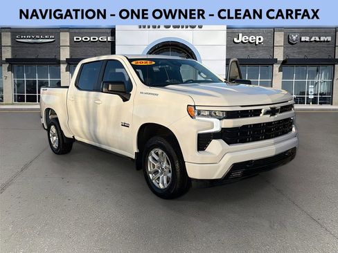 Used 2022 Chevrolet Silverado 1500 RST image 1