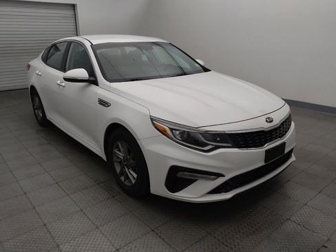 Used 2019 Kia Optima LX FWD image 13