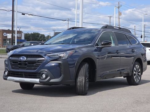 Used 2024 Subaru Outback Limited w/ Popular Package #2 AWD/4WD image 5