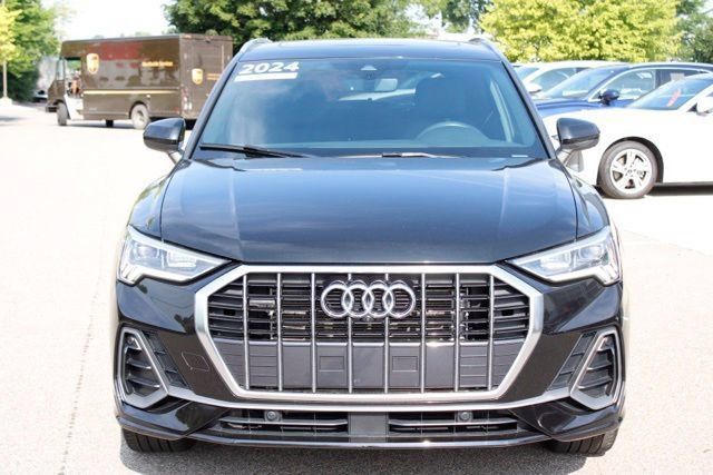 Used 2024 Audi Q3 2.0T Premium Plus AWD/4WD image 10