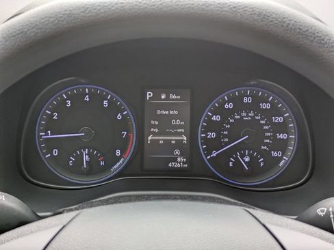 Used 2022 Hyundai Kona SEL FWD image 28