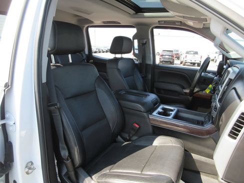 Used 2018 GMC Sierra 1500 SLT AWD/4WD image 26