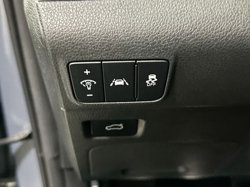 Used 2022 Kia K5 LXS image 17